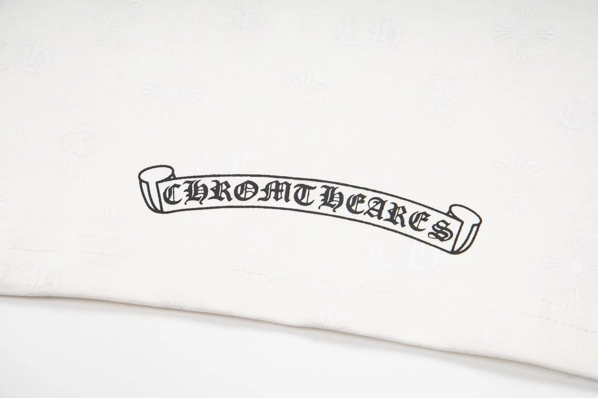 CH TEE logo T 26 Size：XS S M L